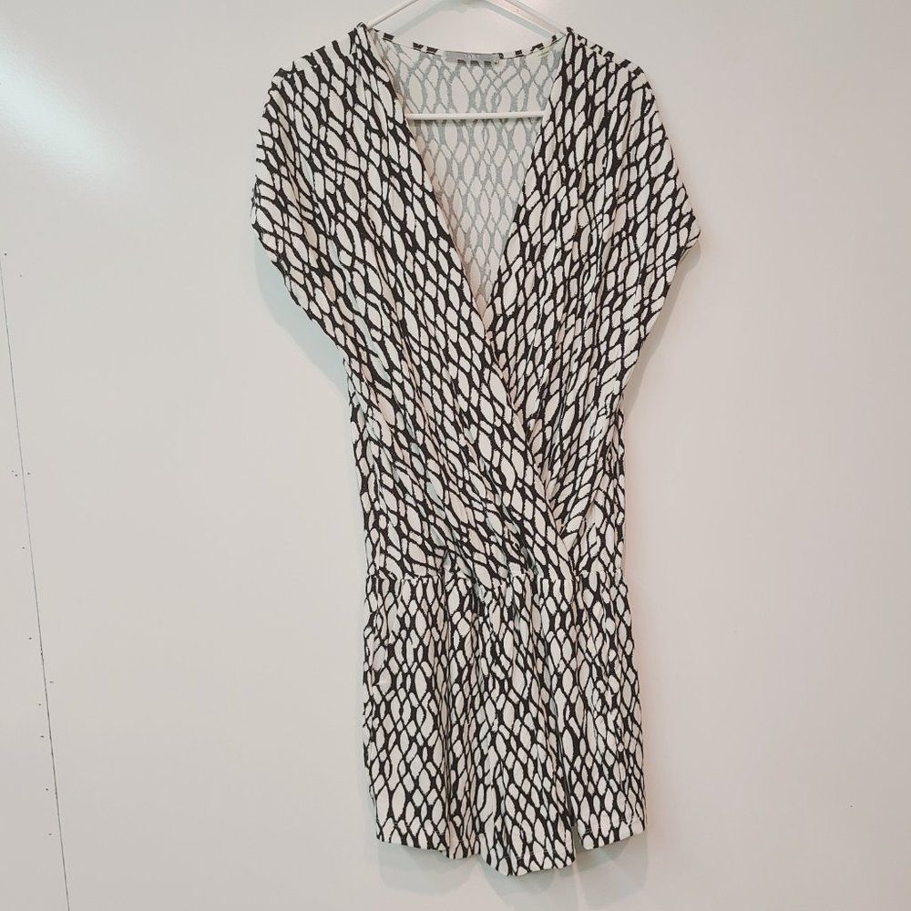 Tart Romper Chain Link Deep V Neck Womens Small - Picture 7 of 7